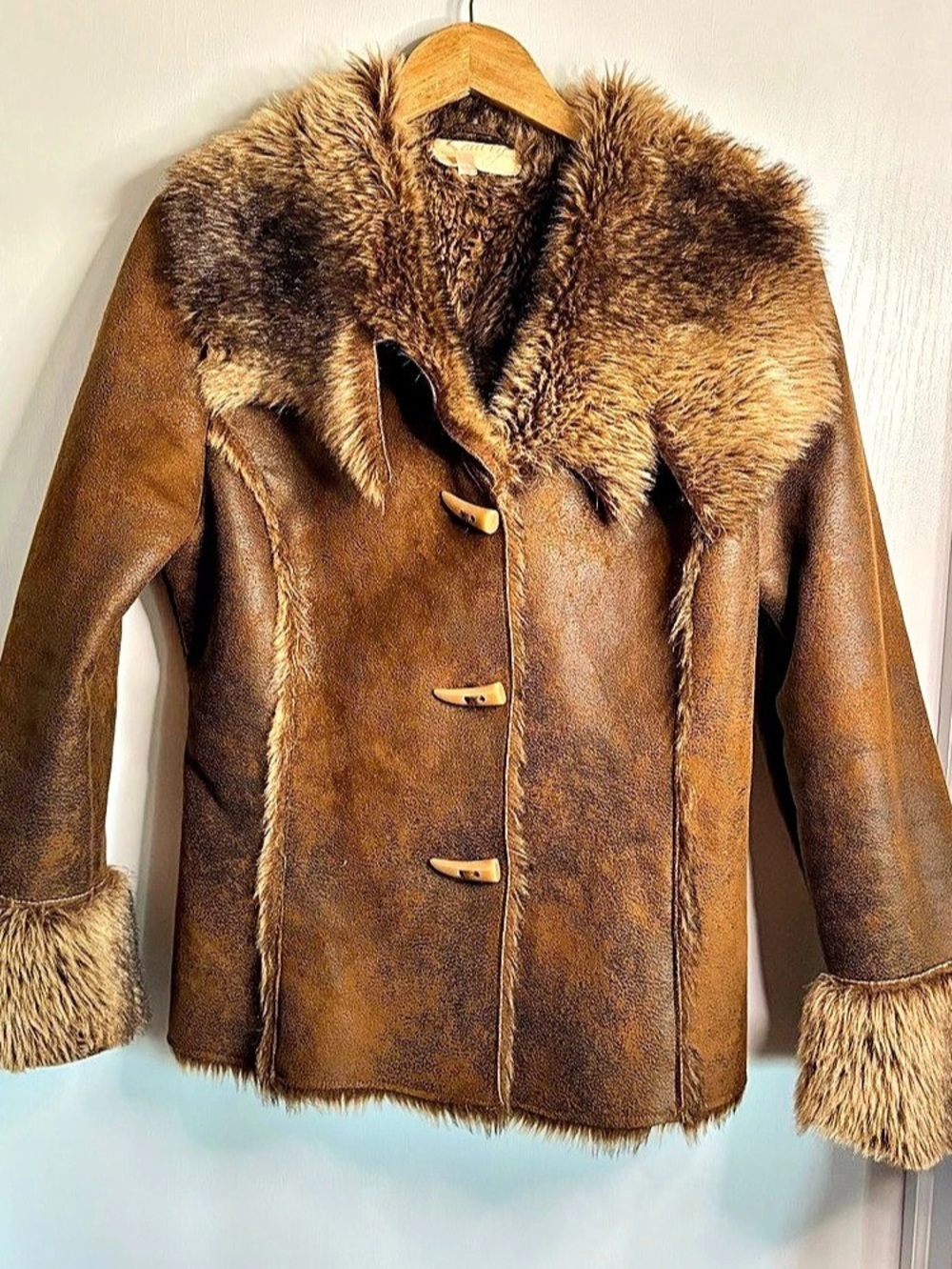 Scully Vintage Sz L Faux Fur Faux Leather Faux Horn Toggle Jacket Brown Western